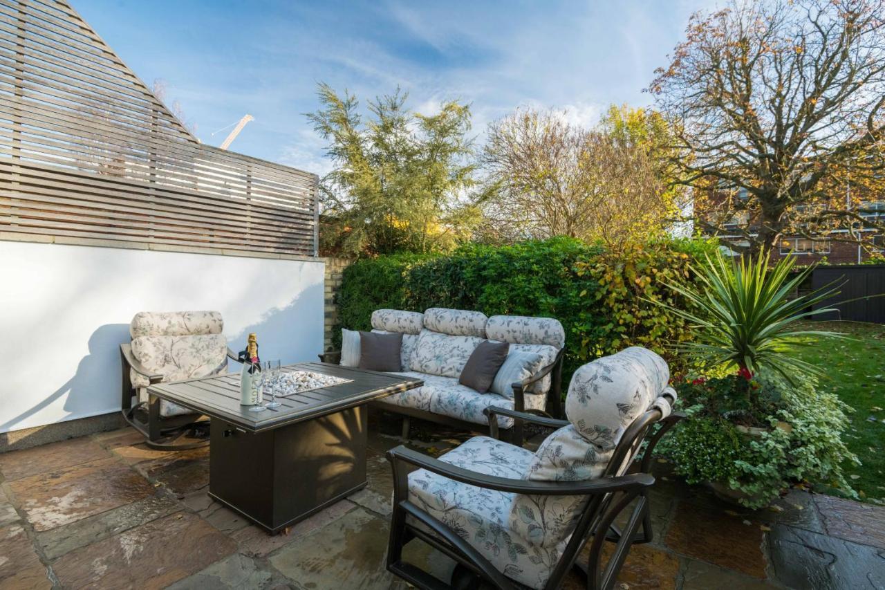 Breathtaking Putney Home With Gorgeous Garden Richmond  Zewnętrze zdjęcie
