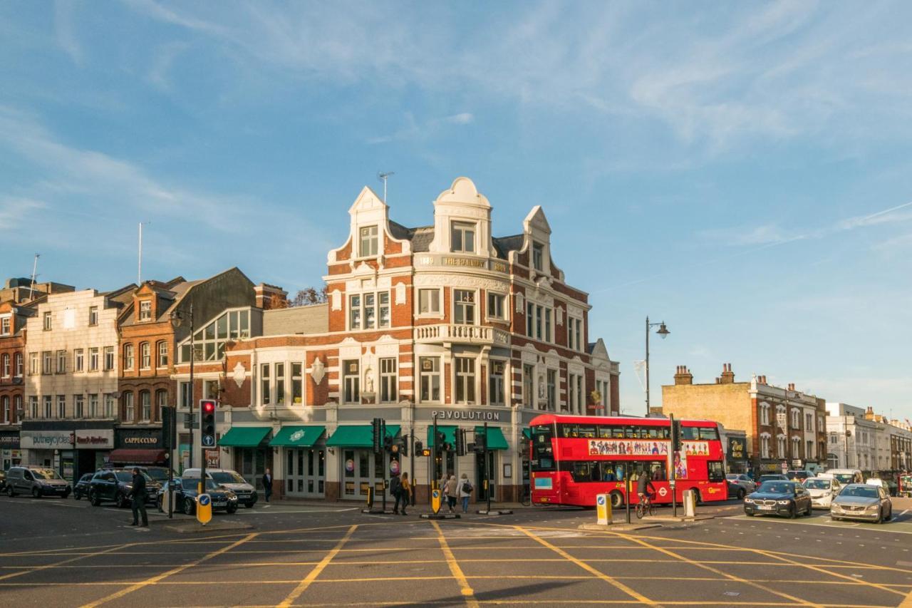 Breathtaking Putney Home With Gorgeous Garden Richmond  Zewnętrze zdjęcie