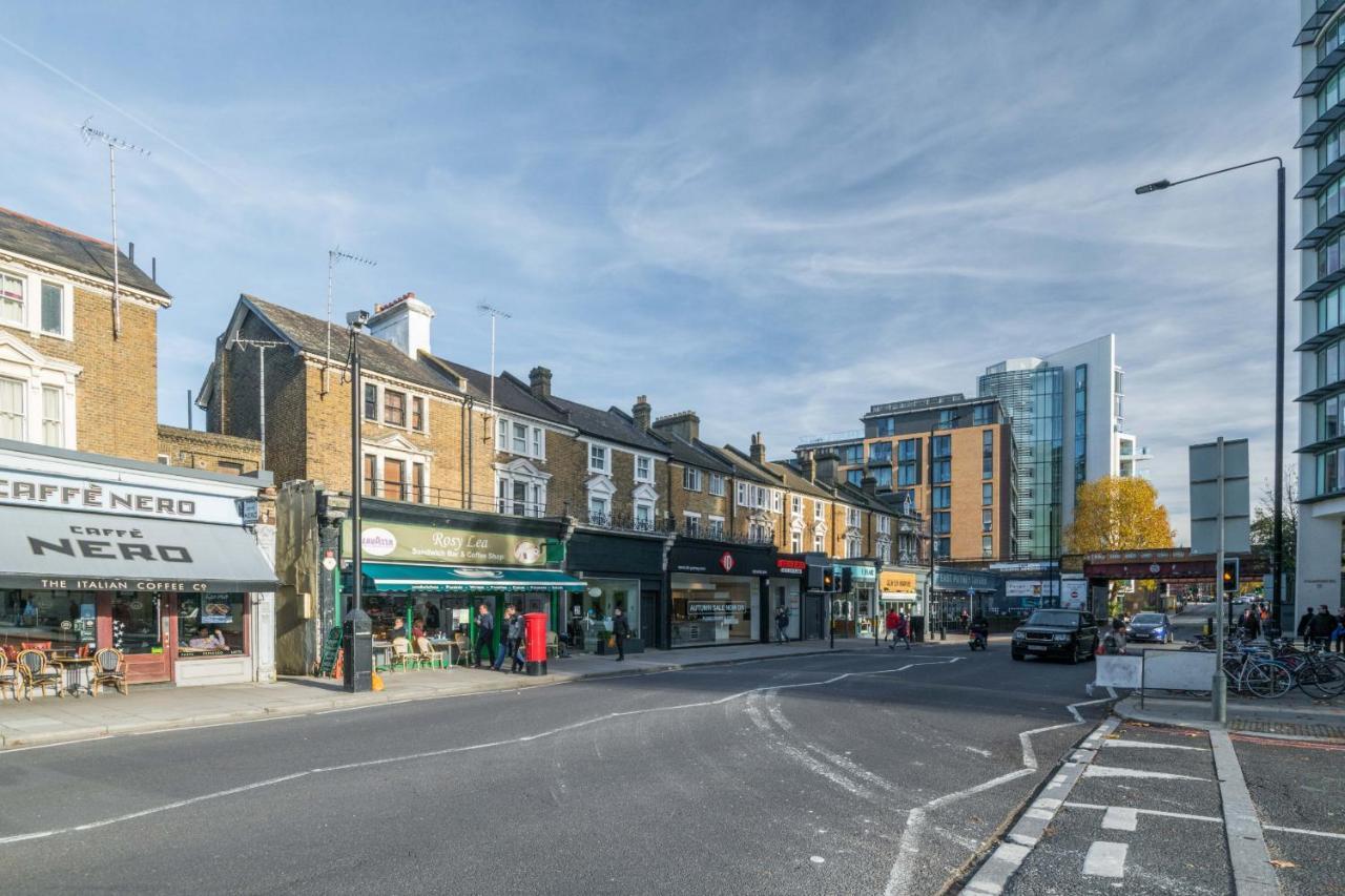 Breathtaking Putney Home With Gorgeous Garden Richmond  Zewnętrze zdjęcie