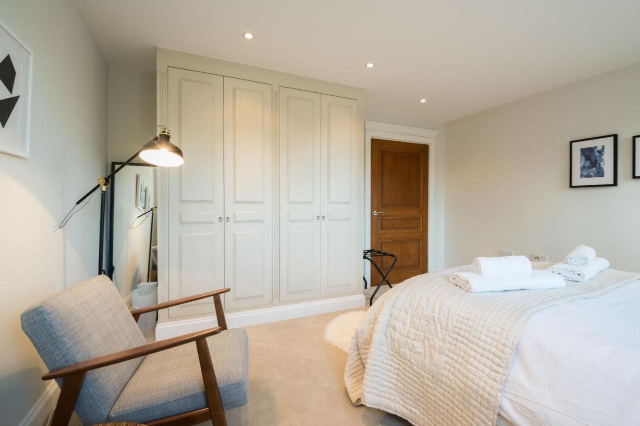 Breathtaking Putney Home With Gorgeous Garden Richmond  Zewnętrze zdjęcie